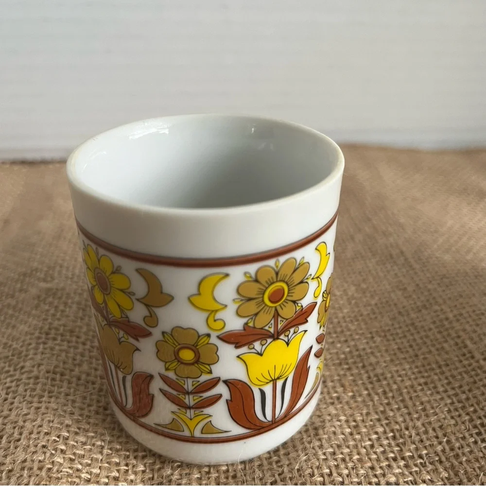 Vintage Stylecraft espresso mugs from Japan 1970s four